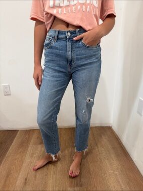 High-Rise Cropped Straight Jeans in Light Blue